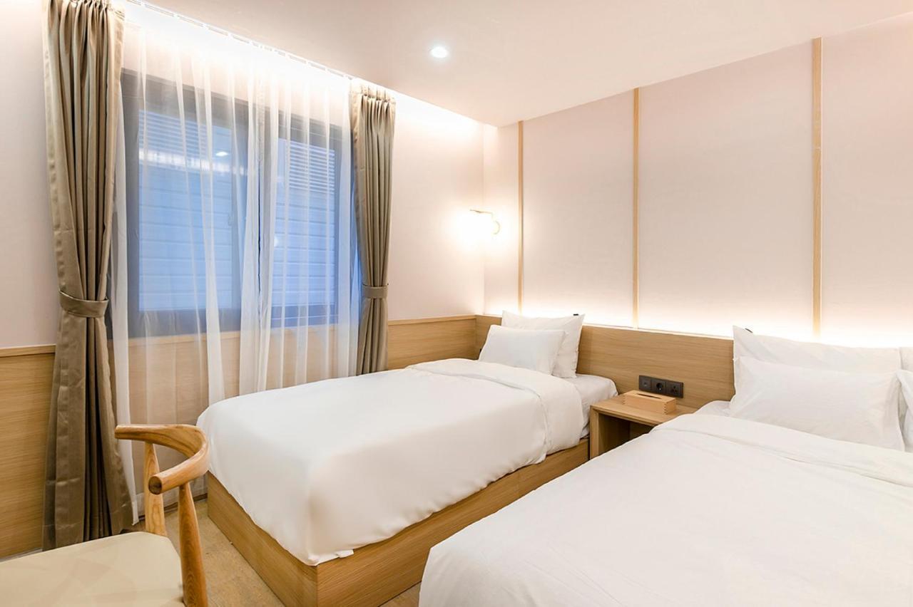 Hotel Yaja Gimhae Eksteriør billede