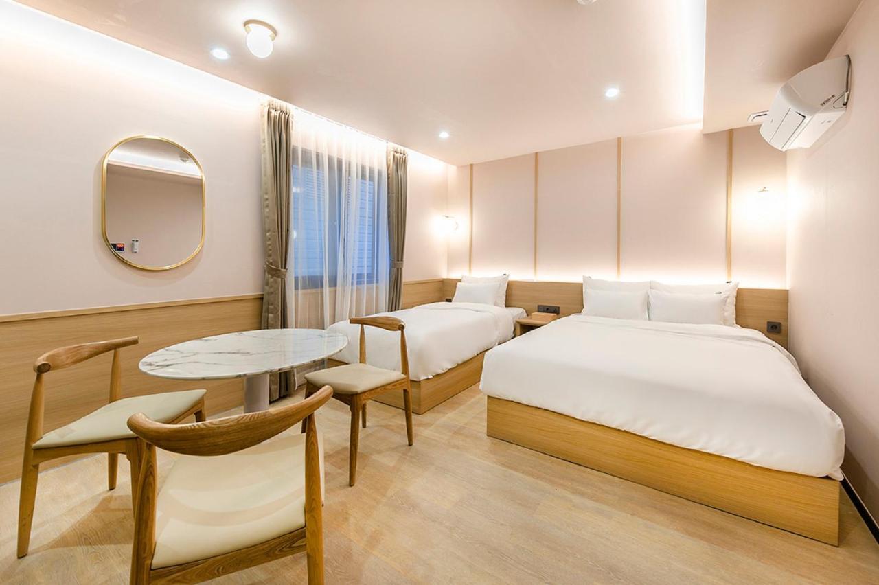 Hotel Yaja Gimhae Eksteriør billede